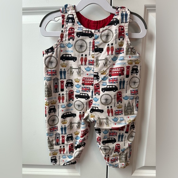 London Icons Reversible Dungarees Made in UK (Size 0-6 Months) - Picture 1 of 7